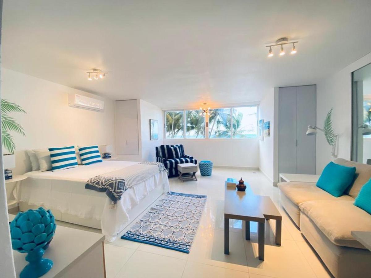 Kasa Palmas Ocean View Beachfront Pool *