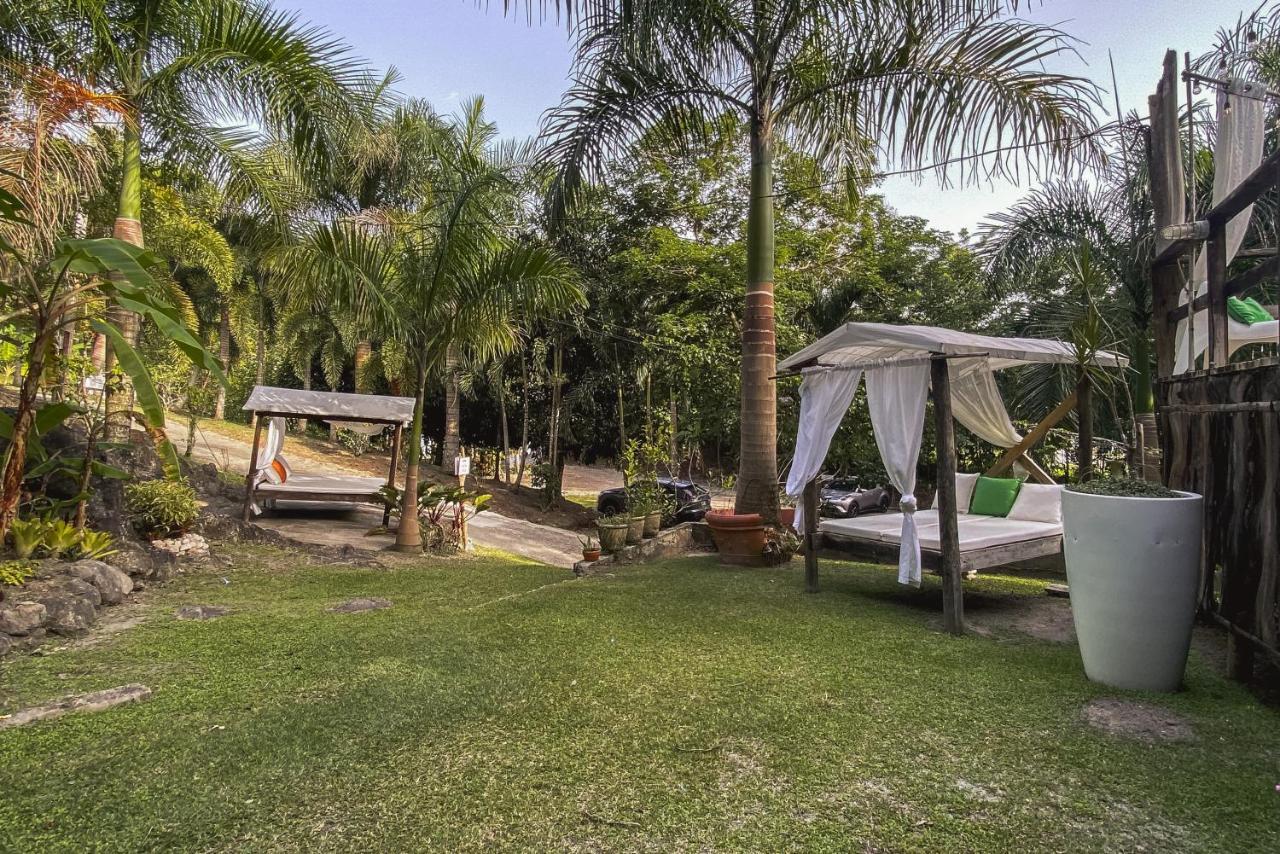 Hacienda Tres Casitas * Cabo Rojo