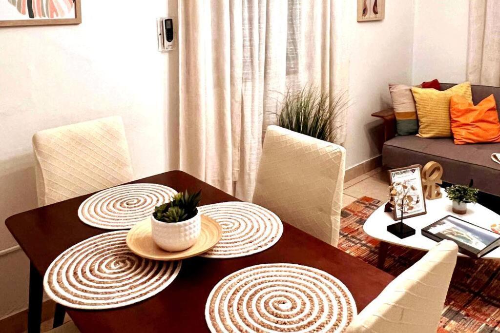 Holiday home 5 Min From Airport And Isla Verde Beach Best Location & Pool & Jacuzzi & Youtube Video Available *