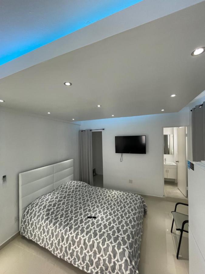 1058 Modern Apartamento