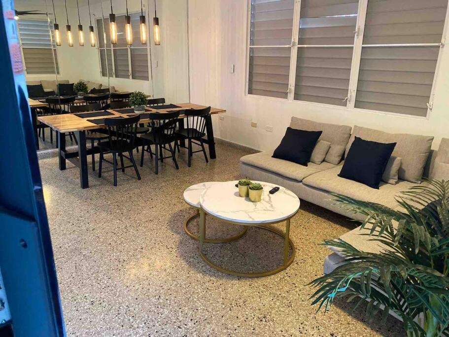 3 Bd By Airport El Yunque Walk To The *