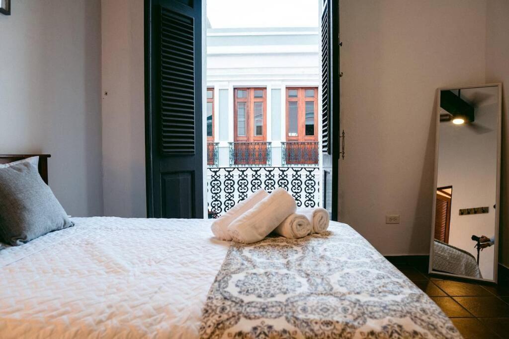 Apartamento Hidden Gem Of Old W/ Balcony Views *