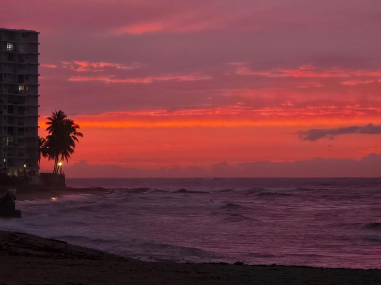 Apartamento Breathtaking 2-bedroom Beachside San Juan