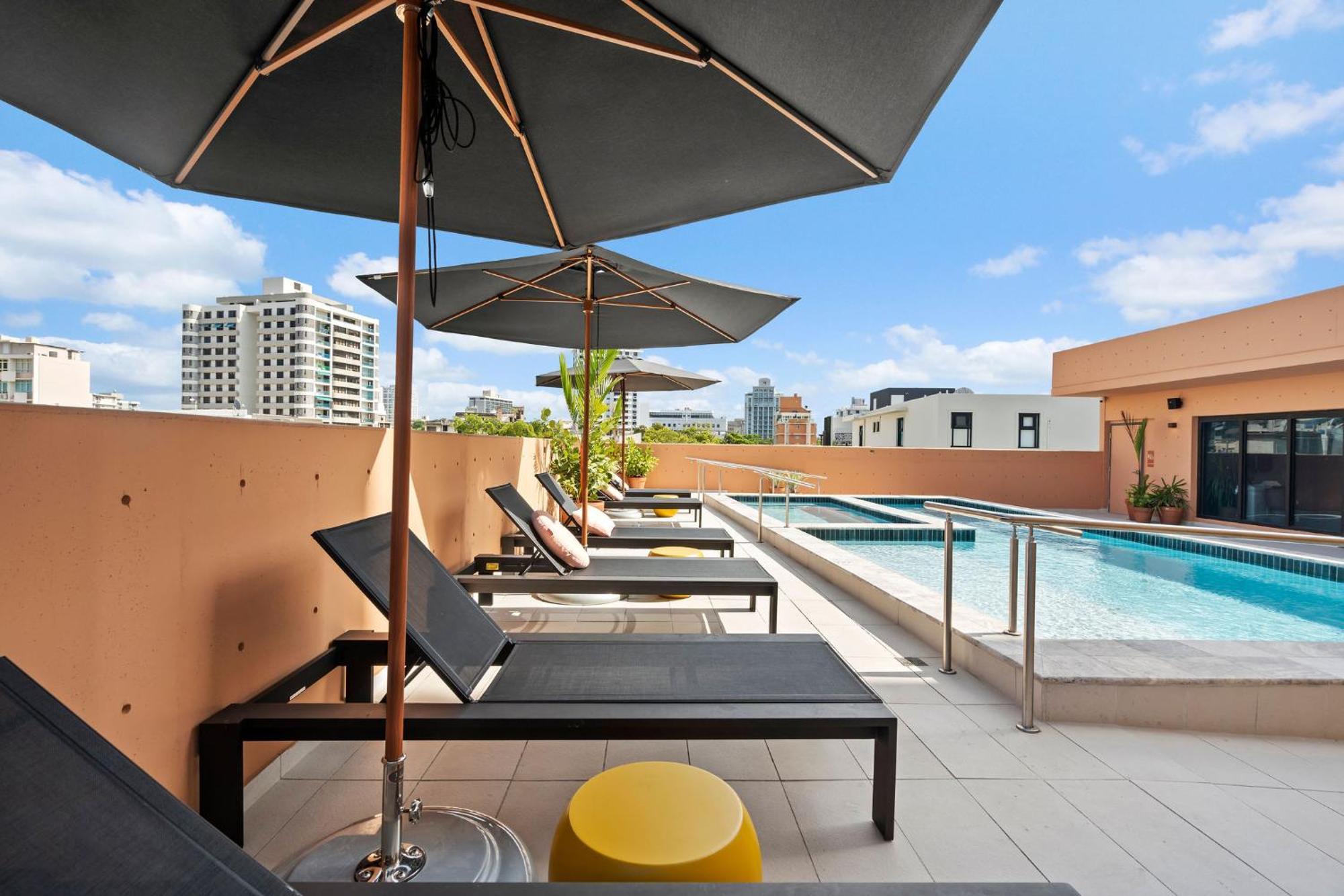 Apartahotel Hibird- And