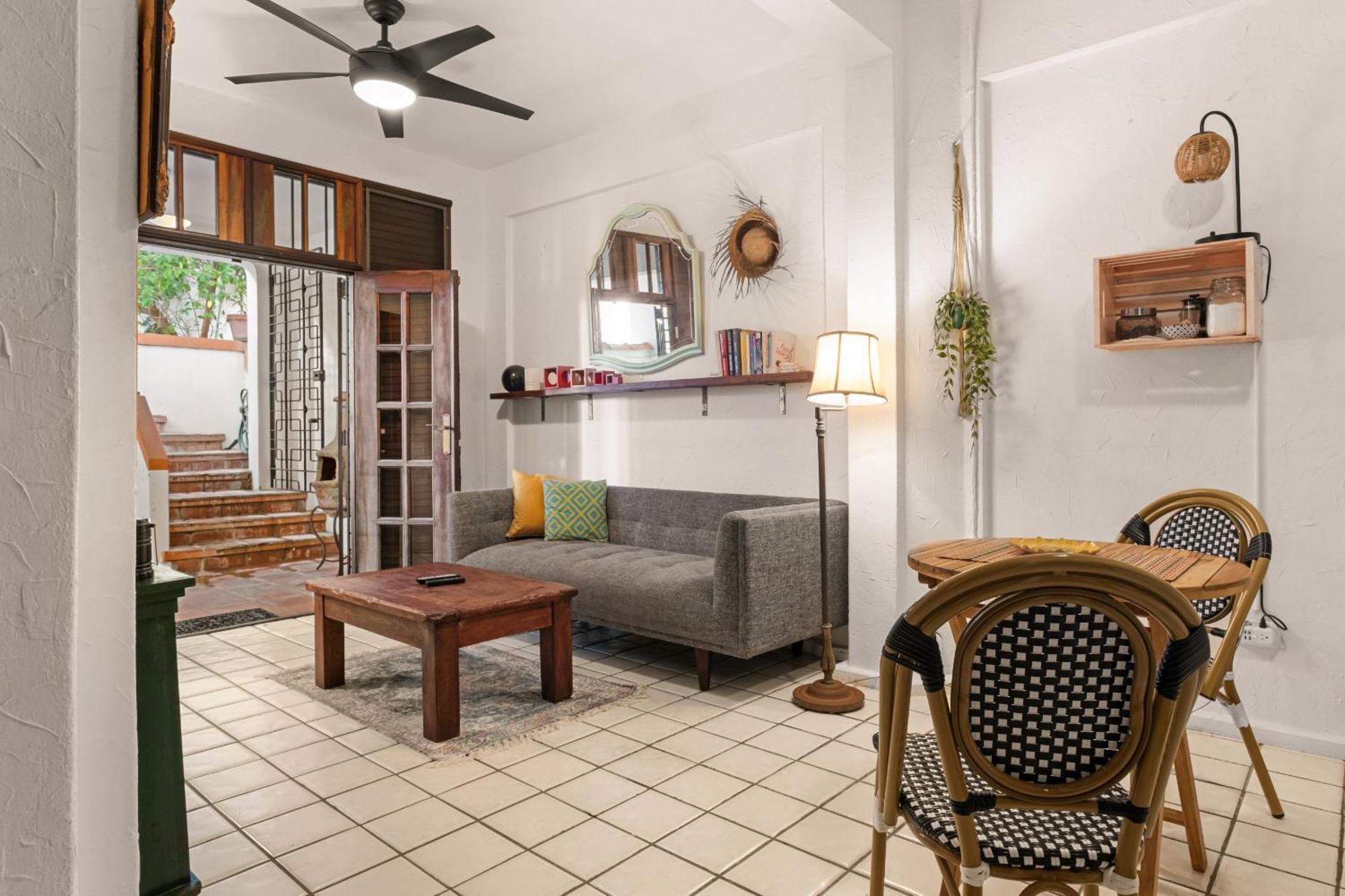 Apartamento Pad W Patio, Walk To Everything! Gen Ac - 20 Down