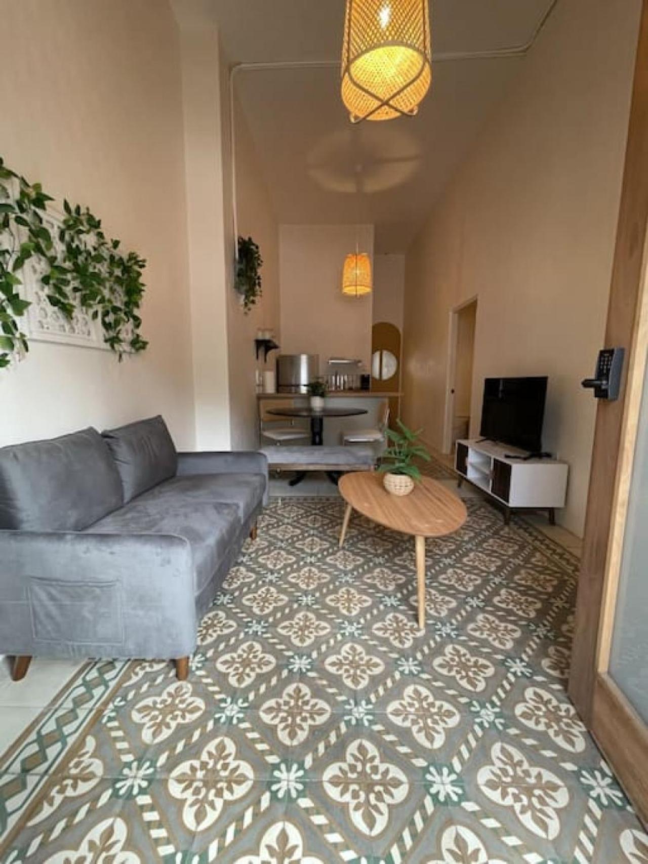 Chic And Classic In Condado 2