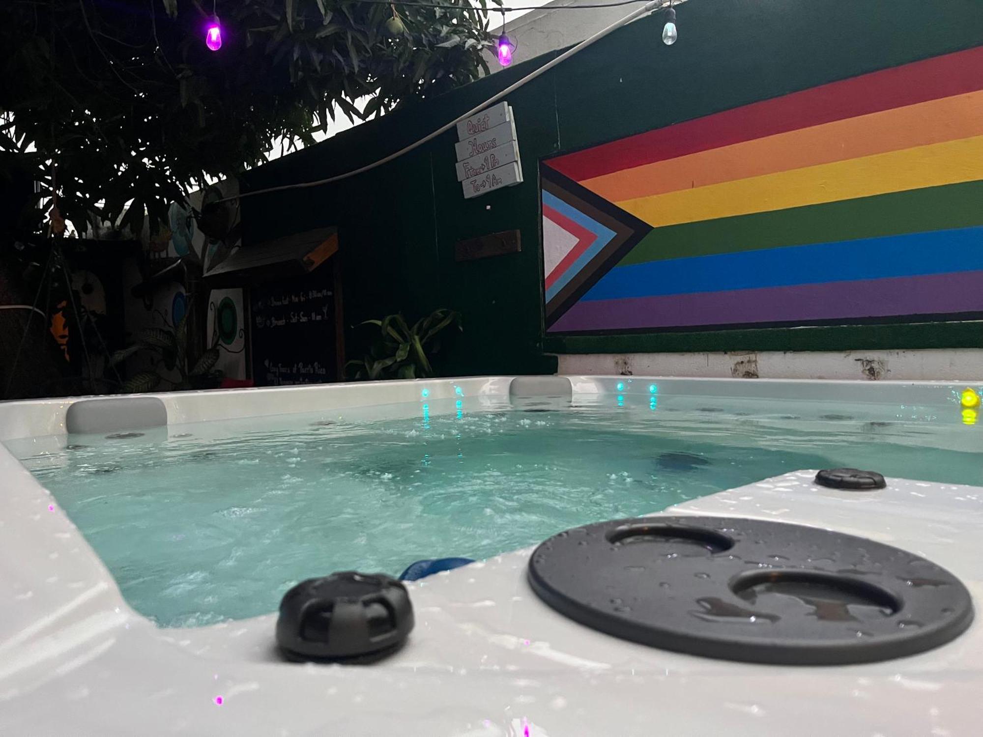 Apartment Lower Price, Style, Discount In San Juan,pr, Beach, Free Bikes (adults Only) San Juan