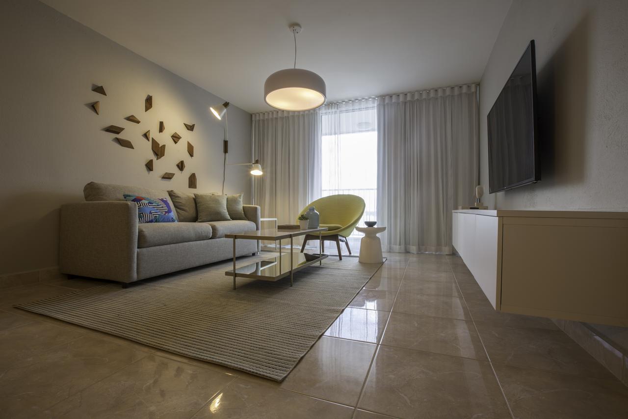 Apartahotel Ocean View Deluxe Suite: Pvt. & Pool *